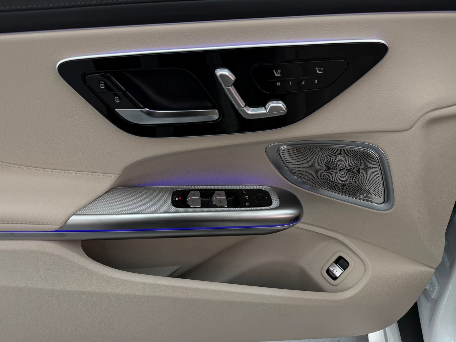 New 2027 Mercedes-Benz CLE 450 4MATIC Cabriolet image 11