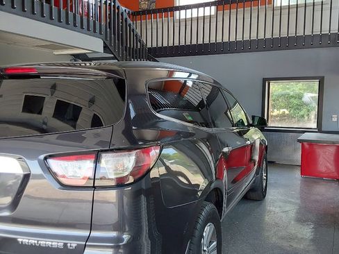 Used 2015 Chevrolet Traverse LT AWD/4WD image 10