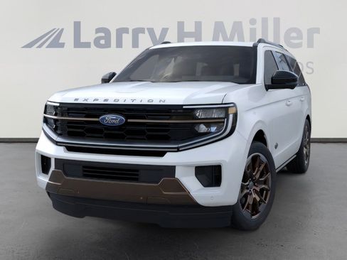 New 2026 Ford Expedition King Ranch image 2