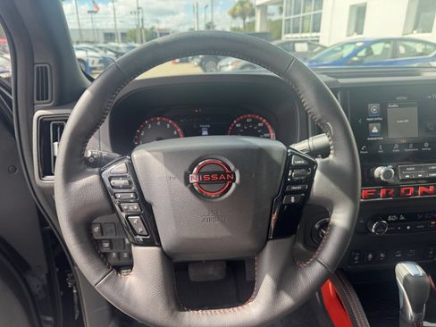 Used 2026 Nissan Frontier PRO-4X AWD/4WD image 28