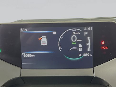 Used 2025 Toyota Prius LE image 22