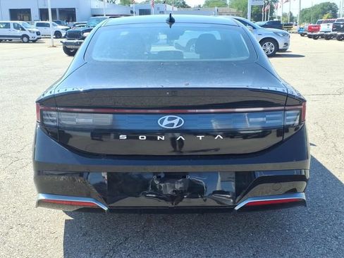 Used 2024 Hyundai Sonata SEL FWD image 6