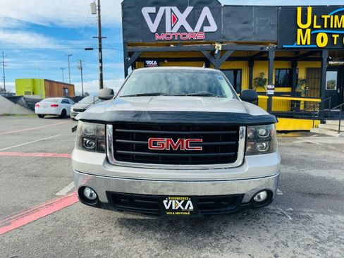 Used 2007 GMC Sierra 1500 SLE w/ SLE1 Preferred Package image 2