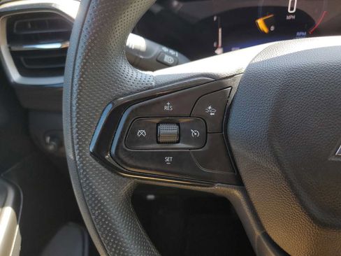 Used 2025 Chevrolet TrailBlazer LT FWD image 19