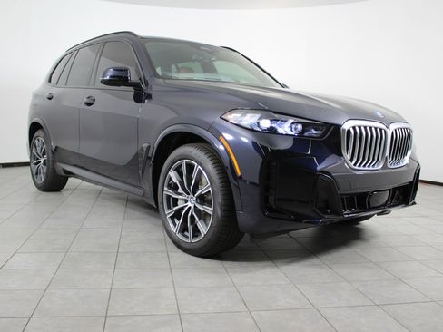 New 2026 BMW X5 xDrive50e w/ Executive Package image 7