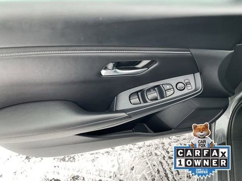 Used 2024 Nissan Sentra SV image 17