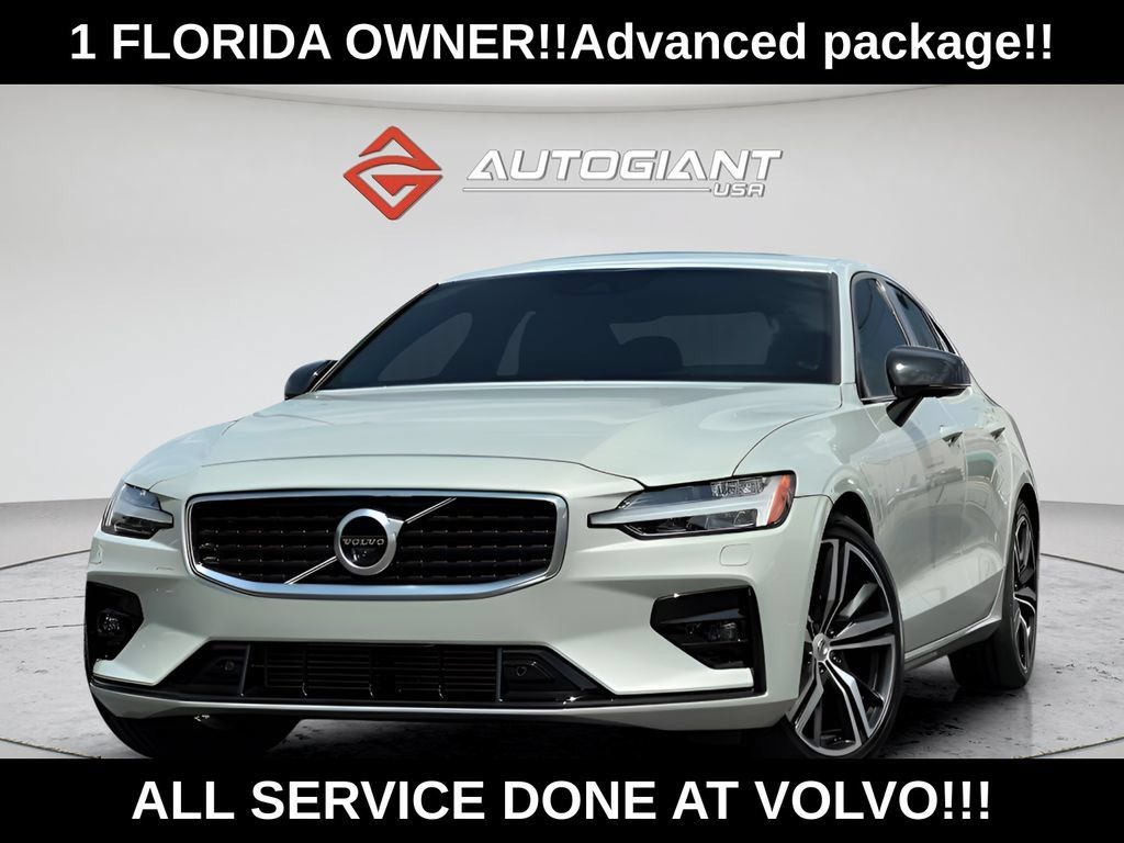Used 2020 Volvo S60 T5 R-Design FWD image 4