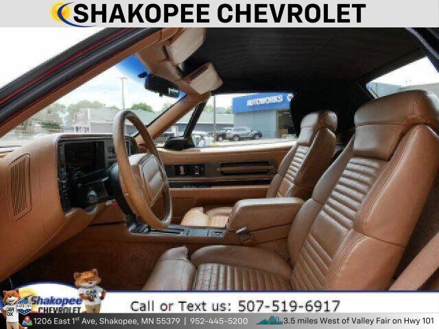 Used 1990 Buick Reatta Convertible FWD image 9