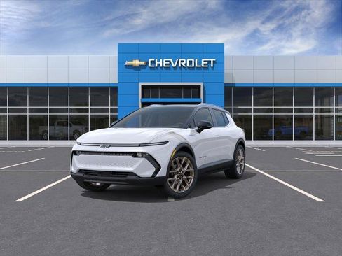 New 2026 Chevrolet Equinox EV LT w/ LPO, Tech Bronze Package AWD/4WD image 32