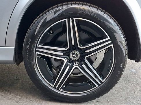 Used 2025 Mercedes-Benz GLE 450e 4MATIC image 14