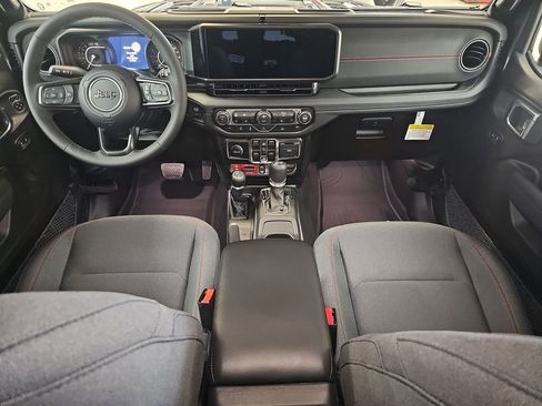 New 2026 Jeep Wrangler Unlimited Rubicon image 13