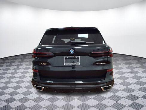 Used 2026 BMW X5 xDrive50e w/ M Sport Package image 10