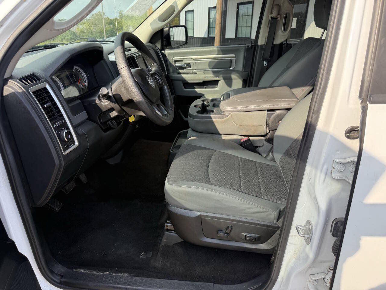Used 2016 RAM 1500 Outdoorsman AWD/4WD image 20