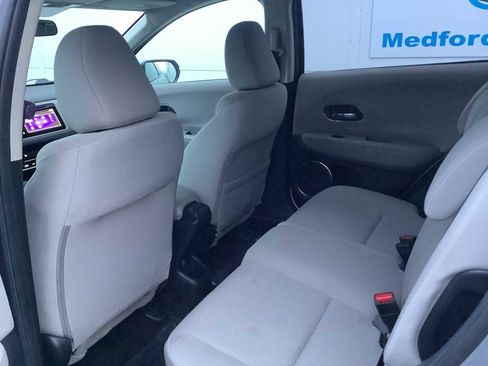 Certified 2017 Honda HR-V EX image 12