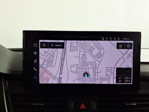 Used 2022 Audi Q5 Premium Plus image 18