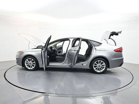 Certified 2020 Ford Fusion SE FWD image 58