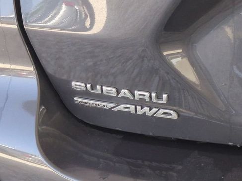 Used 2024 Subaru Crosstrek 2.0i Premium AWD/4WD image 13