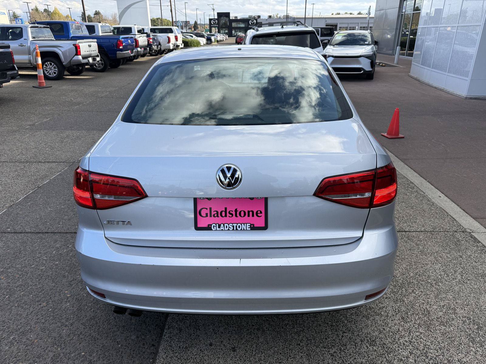 Used 2015 Volkswagen Jetta S FWD image 5