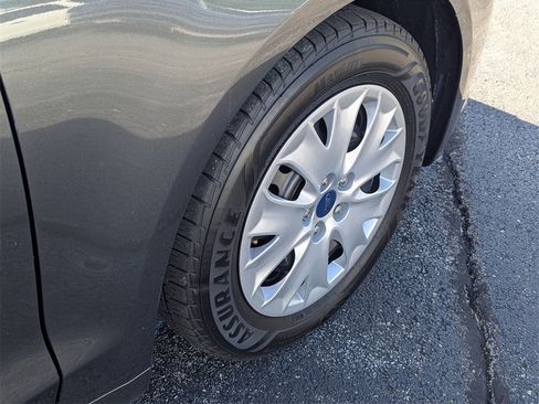 Used 2019 Ford Fusion S image 29