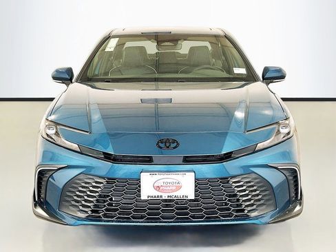 New 2026 Toyota Camry SE FWD image 2