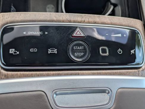 Used 2024 Mercedes-Benz Maybach EQS 680 4MATIC image 28