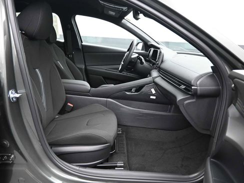 New 2026 Hyundai Elantra Sport w/ Cargo Package image 11