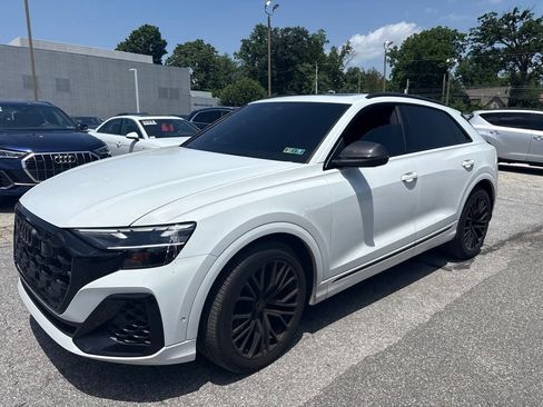 Used 2025 Audi SQ8 Premium Plus AWD/4WD image 2