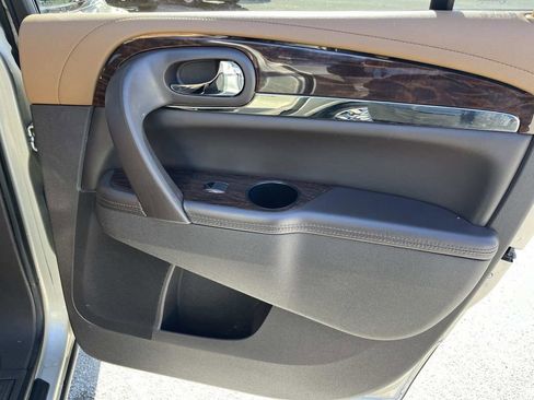 Used 2014 Buick Enclave Premium w/ Trailering Provision Package image 23