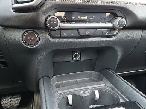 Used 2025 MAZDA CX-50 AWD 2.5 Hybrid w/ Premium Pkg image 17