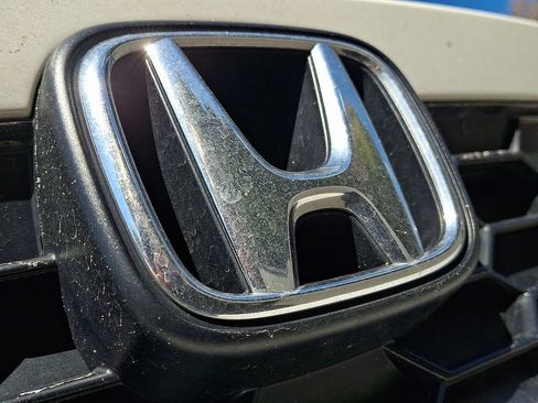 Certified 2025 Honda Civic Sport image 29