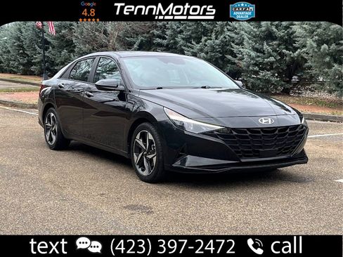 Used 2023 Hyundai Elantra SEL w/ Convenience Package image 1