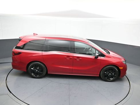 Certified 2023 Honda Odyssey Sport image 39