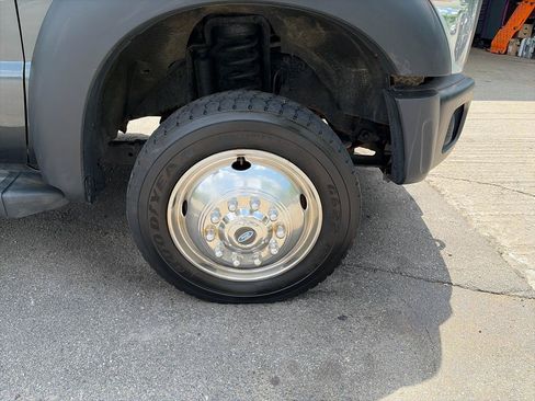 Used 2016 Ford F550 4x4 Regular Cab Super Duty image 14