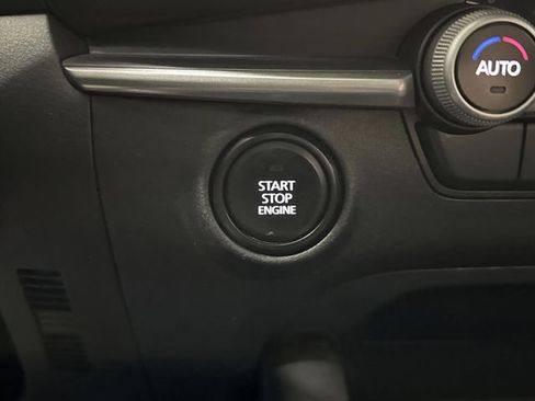 Used 2024 MAZDA MAZDA3 s image 19