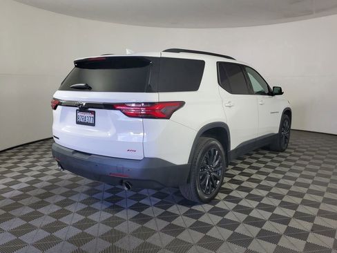 Certified 2022 Chevrolet Traverse RS image 3