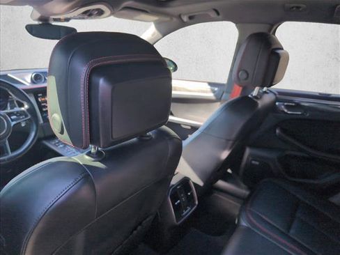 Used 2017 Porsche Macan GTS image 18