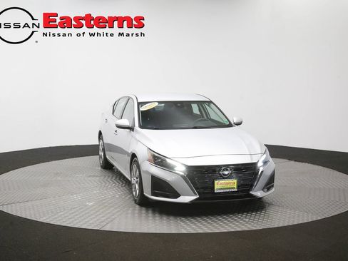 Used 2023 Nissan Altima 2.5 S FWD image 50