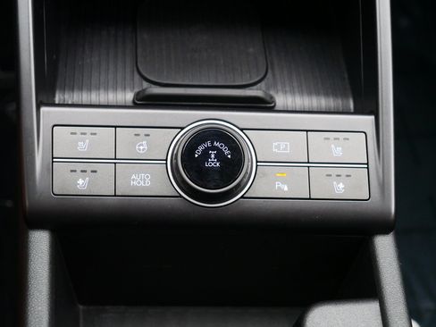 Used 2024 Hyundai Kona Limited AWD/4WD image 24