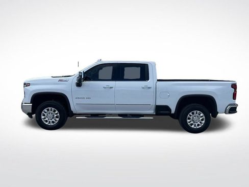 Used 2025 Chevrolet Silverado 2500 LTZ w/ LTZ Convenience Package AWD/4WD image 3