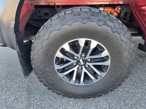 Certified 2020 Ford F150 Raptor w/ Equipment Group 801A Mid image 14