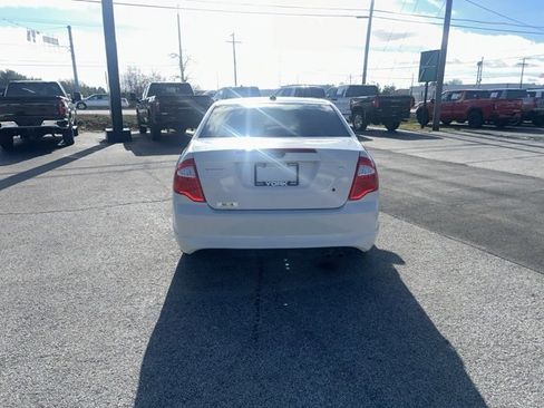 Used 2010 Ford Fusion SE image 6