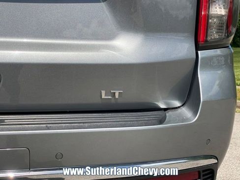 Used 2023 Chevrolet Tahoe LT w/ Luxury Package AWD/4WD image 12