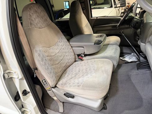 Used 2000 Ford F350 XLT AWD/4WD image 28