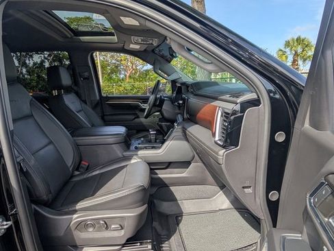 Used 2024 GMC Sierra 1500 Denali w/ Denali Reserve Package RWD image 18