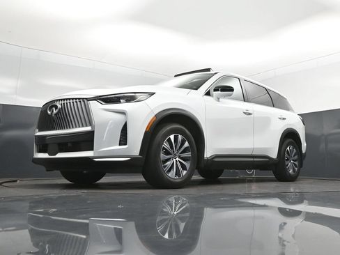 Certified 2026 INFINITI QX60 Pure w/ Cargo Package FWD image 39