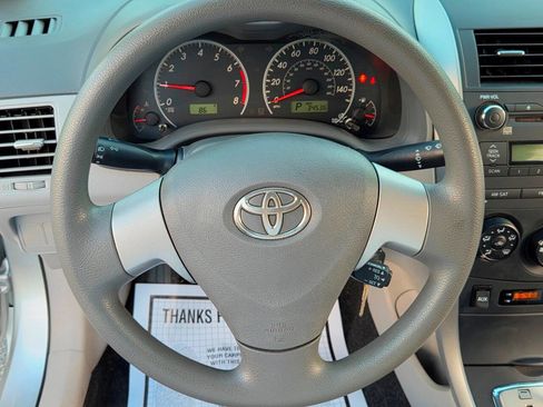 Used 2010 Toyota Corolla LE FWD image 16
