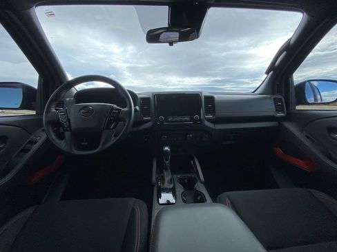 Used 2024 Nissan Frontier PRO-4X w/ Pro Convenience Package image 15