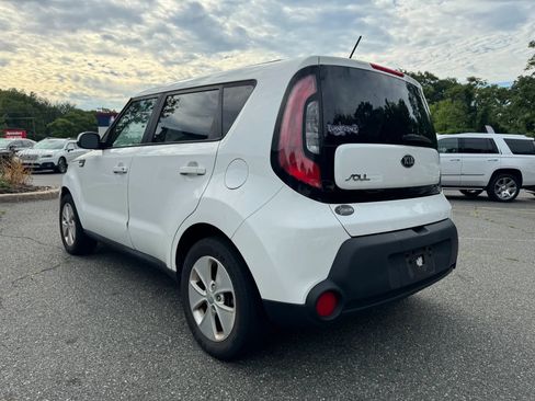 Used 2014 Kia Soul FWD image 3