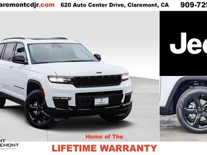 New 2025 Jeep Grand Cherokee L Limited w/ Black Appearance Package