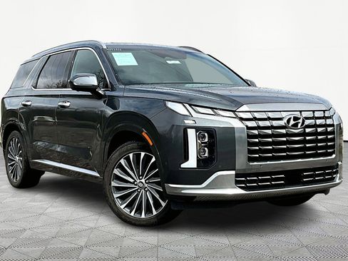 Used 2023 Hyundai Palisade Calligraphy AWD/4WD image 3
